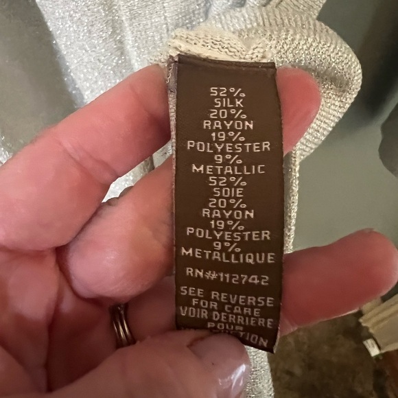 Anthropologie eris grey metallic Long sleeve blouse tunic silk blend vneck S - Picture 5 of 6